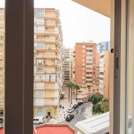 Malaga Beach Apartment Apartament Malaga