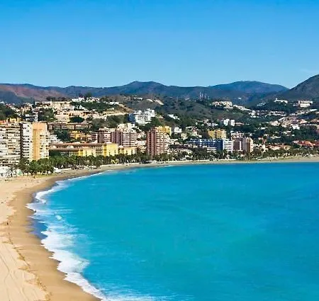Malaga Beach Apartment Apartament